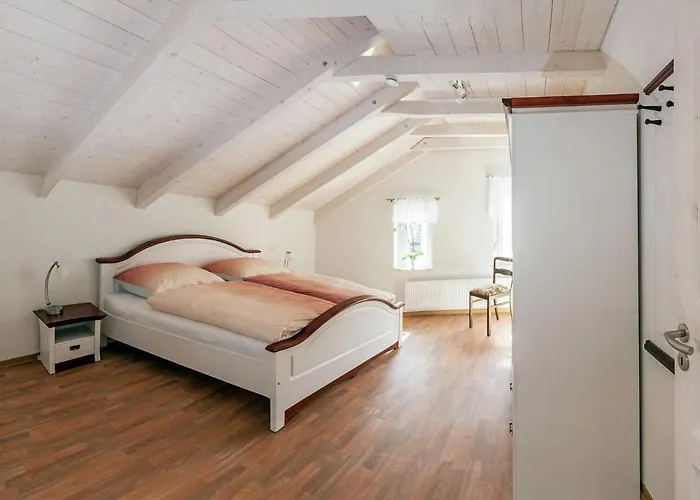 Σπίτι διακοπών Spacious Multi-level Thale